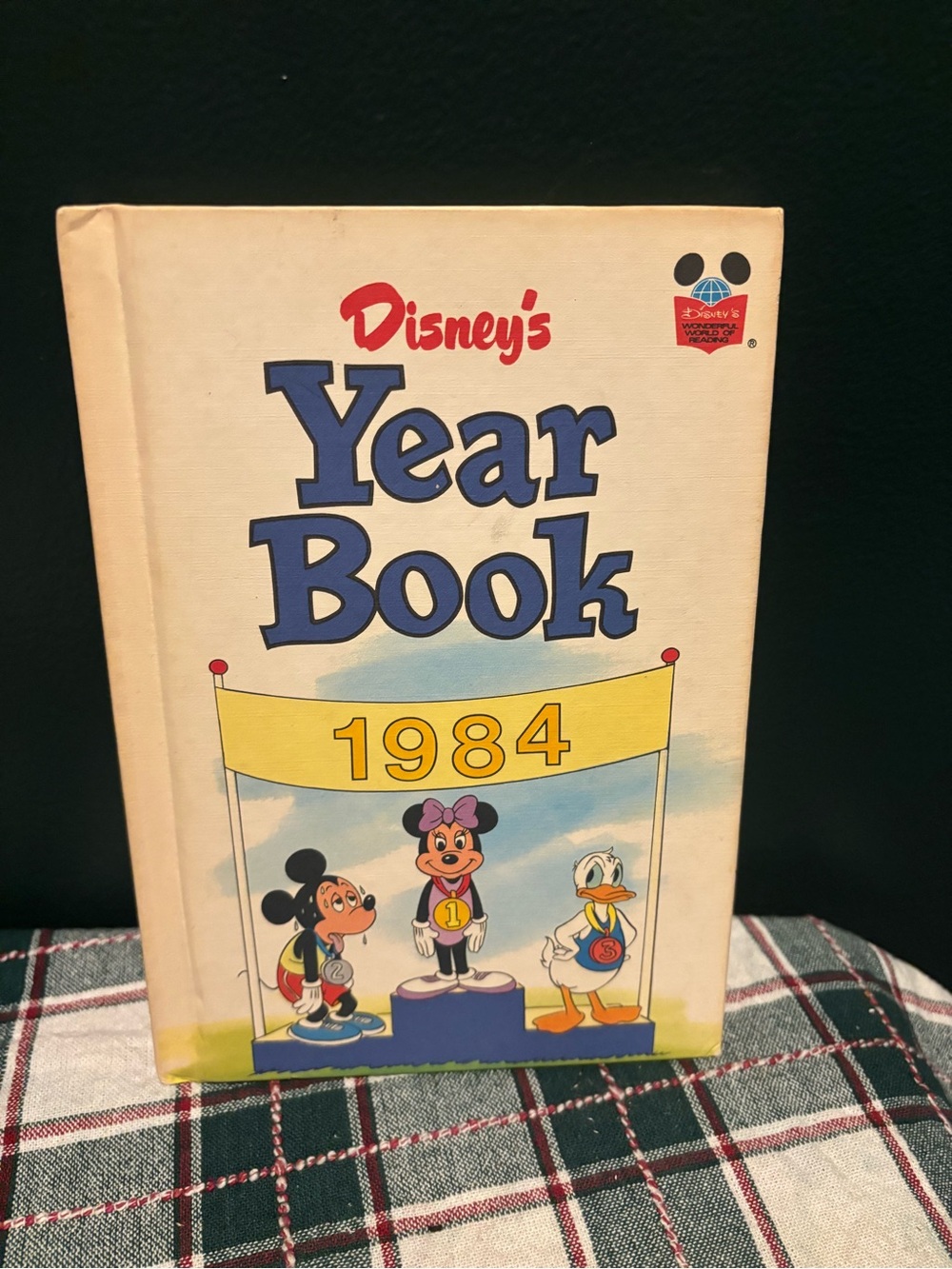 Disney's Year Book 1984 - Vintage Disney